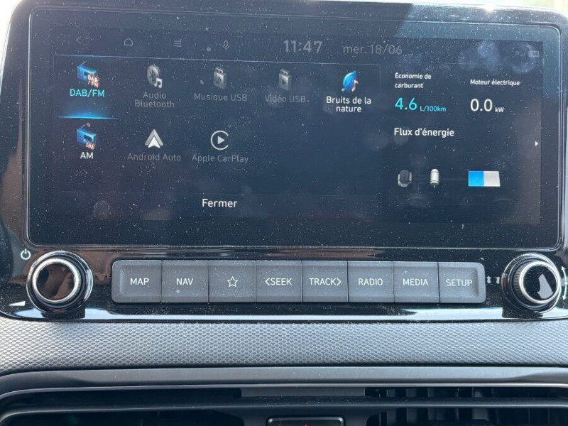 Photo 21 de l'offre de HYUNDAI KONA 1.6 HYBRID 141DCT-6 EXECUTIVE CUIR SE Camera JA18 à 20950€ chez Mérignac auto