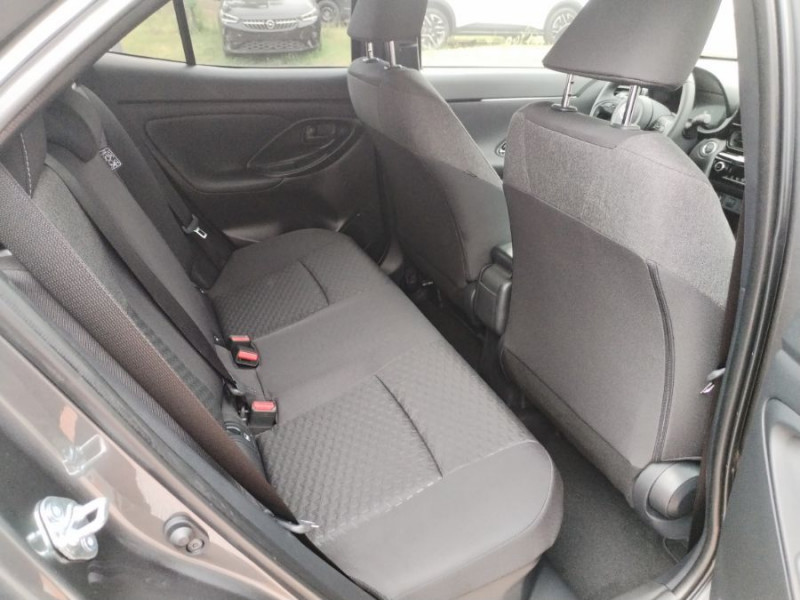 Photo 15 de l'offre de TOYOTA YARIS CROSS 1.5 HYBRIDE 116H BVA DESIGN SC JA17 Camera Key Less ACC à 27490€ chez Mérignac auto