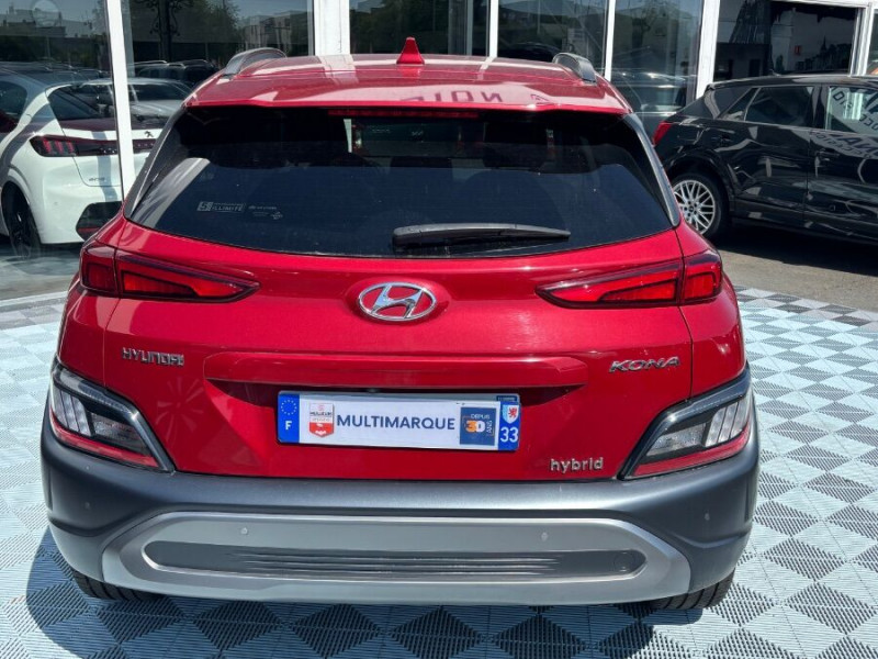 Photo 10 de l'offre de HYUNDAI KONA 1.6 HYBRID 141DCT-6 EXECUTIVE CUIR SE Camera JA18 à 20950€ chez Mérignac auto