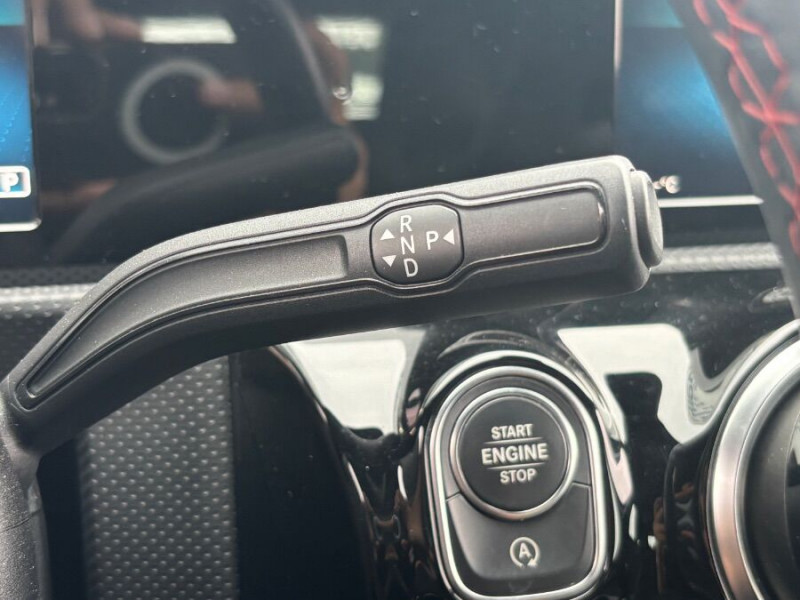 Photo 32 de l'offre de MERCEDES-BENZ CLASSE A 180 AMG LINE 7G-DCT Camera LED SC à 25450€ chez Mérignac auto
