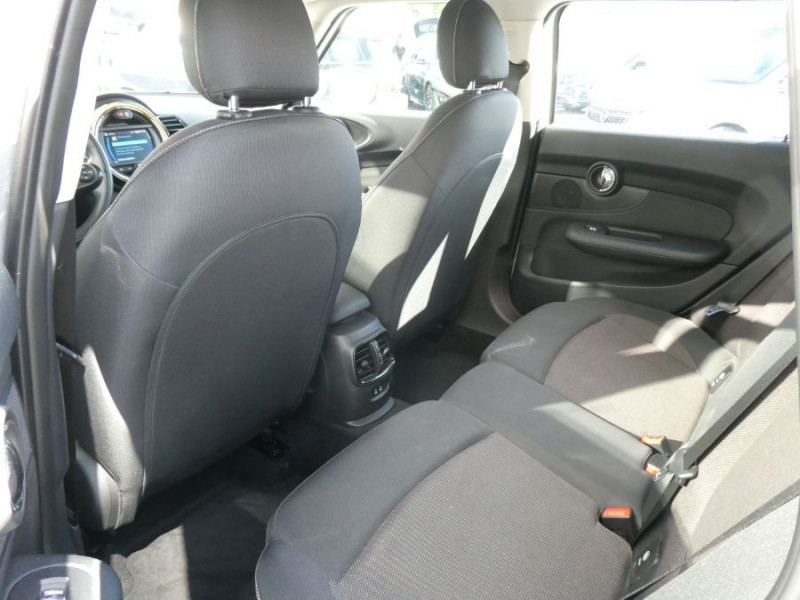 Photo 16 de l'offre de MINI CLUBMAN III ONE D 116 BVA Nv GPS Radars Clim Auto Suivi Complet à 21490€ chez Mérignac auto