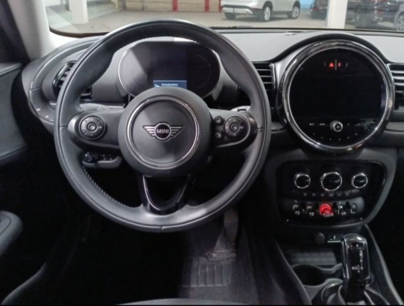 Photo 5 de l'offre de MINI CLUBMAN III ONE D 116 BVA Nv GPS Radars Clim Auto Suivi Complet à 21490€ chez Mérignac auto