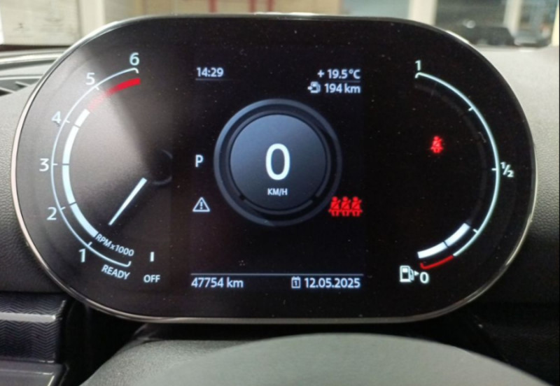 Photo 7 de l'offre de MINI CLUBMAN III ONE D 116 BVA Nv GPS Radars Clim Auto Suivi Complet à 21490€ chez Mérignac auto