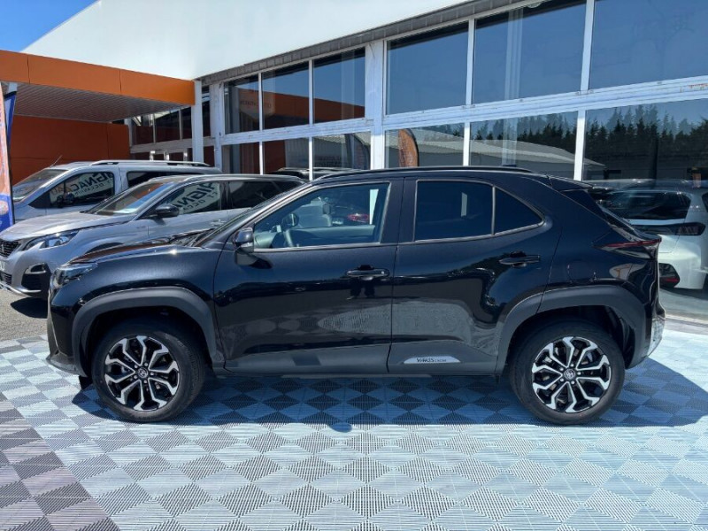 Photo 11 de l'offre de TOYOTA YARIS CROSS 1.5 HYBRIDE 116H BVA DESIGN SC JA17 Camera Key Less ACC à 27490€ chez Mérignac auto