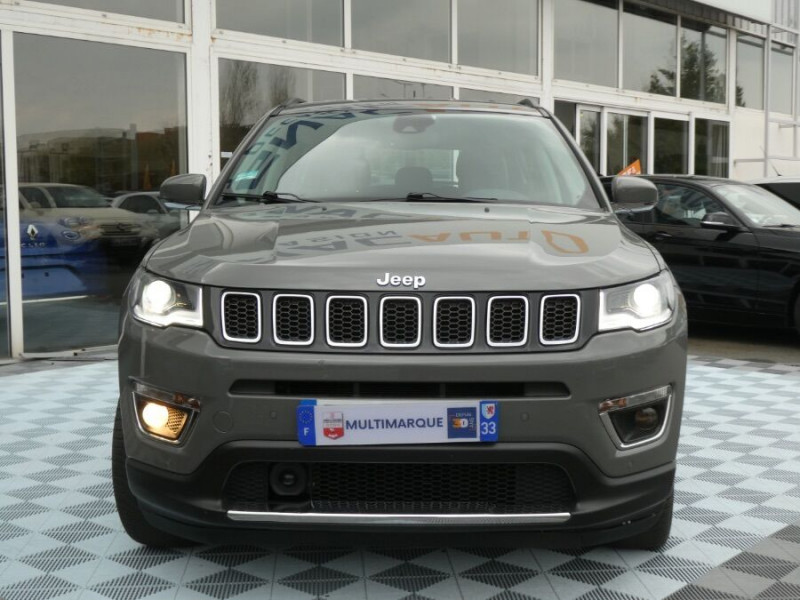 Photo 6 de l'offre de JEEP COMPASS 1.3 PHEV T4 190 BVA6 4XE HYBRIDE LIMITED AWD CUIR SEM GPS Camera 1ère Main à 18950€ chez Mérignac auto