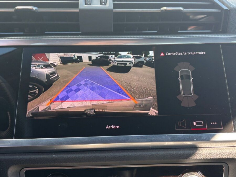 Photo 7 de l'offre de AUDI Q3 35 TFSI 150 BVM6 S LINE Camera Hayon EL. 1ère Main à 28950€ chez Mérignac auto