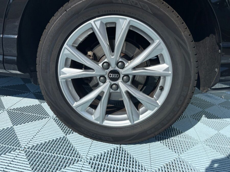 Photo 38 de l'offre de AUDI Q3 35 TFSI 150 BVM6 S LINE Camera Hayon EL. 1ère Main à 28950€ chez Mérignac auto