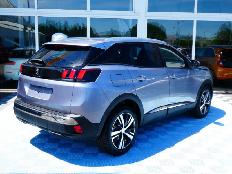Photo 3 de l'offre de PEUGEOT 3008 II 1.5 BlueHDI 130 EAT8 ALLURE Barres Attel. 1ère Main à 17950€ chez Mérignac auto