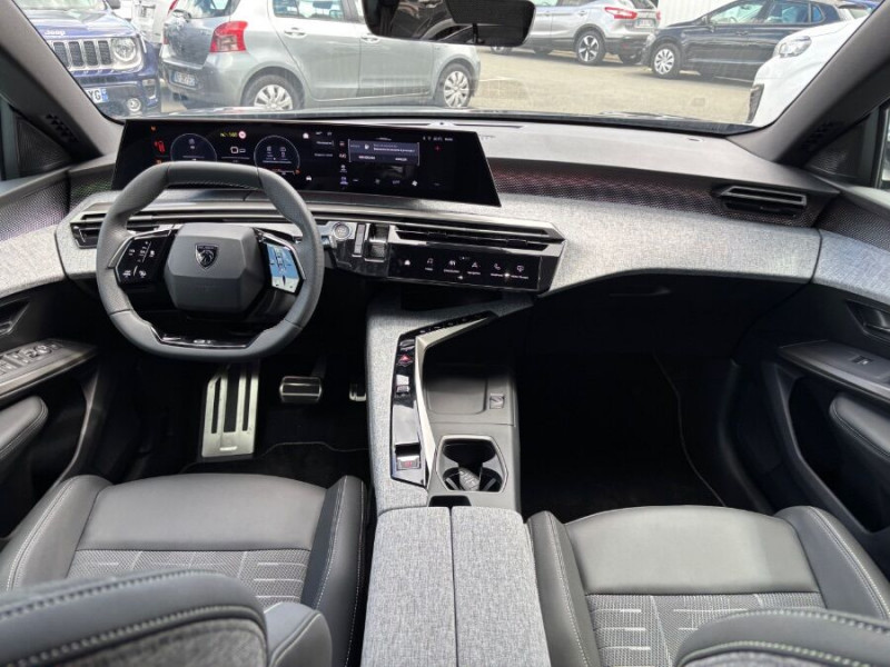 Photo 14 de l'offre de PEUGEOT 3008 HYBRID 145 e-DCS6 GT Hayon Elect. LED Pixel SC à 34890€ chez Mérignac auto