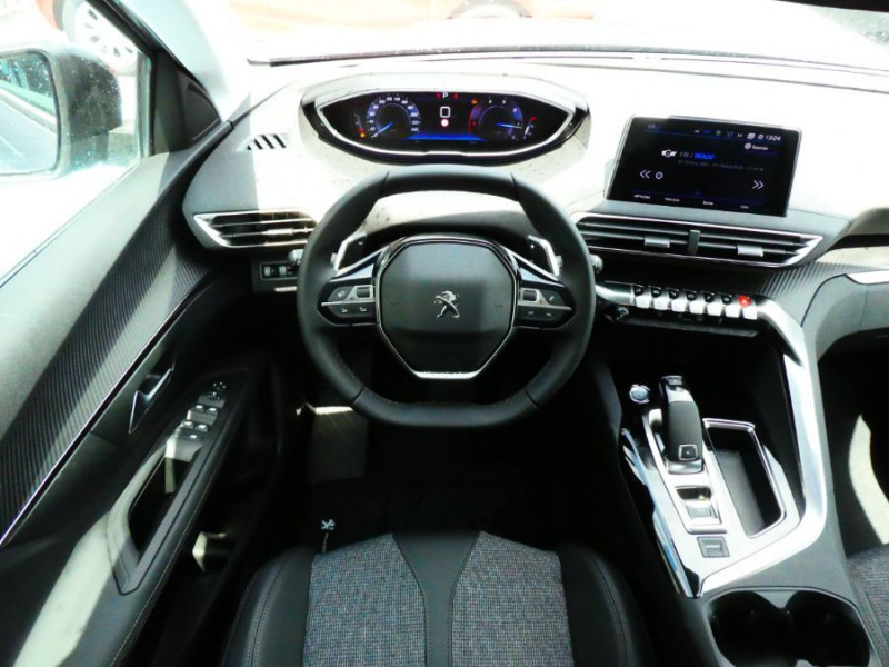 Photo 5 de l'offre de PEUGEOT 3008 II 1.5 BlueHDI 130 EAT8 ALLURE Barres Attel. 1ère Main à 17950€ chez Mérignac auto
