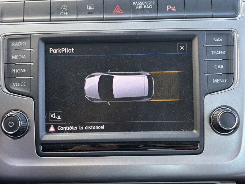 Photo 8 de l'offre de VOLKSWAGEN POLO V 1.2 TSI 110 BVM6 CARAT GPS Radars App Connect à 12950€ chez Mérignac auto