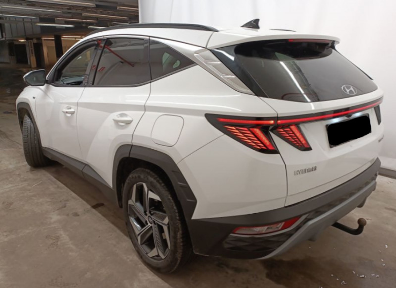 Photo 3 de l'offre de HYUNDAI TUCSON IV 1.6 CRDI 136 DCT-7 HYBRID 48V 2WD CUIR SE JA19 Hayon EL. Attel. à 32950€ chez Mérignac auto