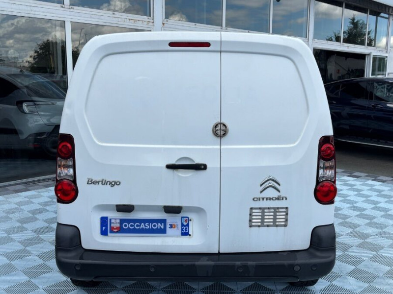 Photo 12 de l'offre de CITROEN BERLINGO FOURGON 1.6 BlueHDi 100 ETG6 CLUB GPS Casiers 10750 .H.T. à 10750€ chez Mérignac auto