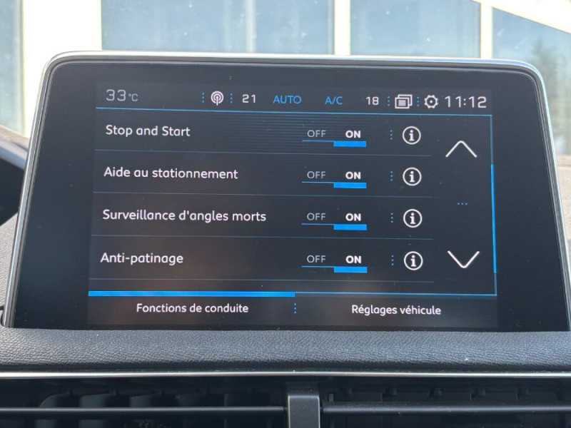 Photo 21 de l'offre de PEUGEOT 3008 II 1.5 BlueHDI 130 EAT8 ALLURE Barres Attel. 1ère Main à 17950€ chez Mérignac auto