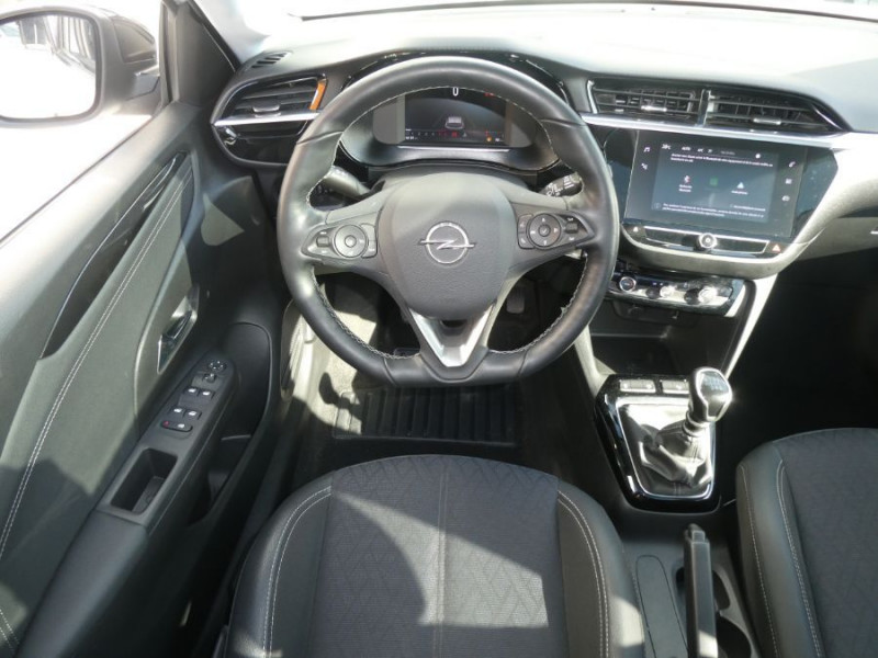 Photo 4 de l'offre de OPEL CORSA VI 1.5 Diesel 100 BVM6 SPORT ELEGANCE TOIT Pano Camera CarPlay à 16470€ chez Mérignac auto