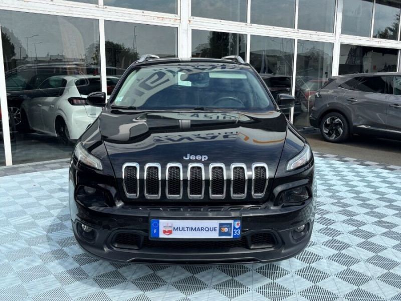 Photo 8 de l'offre de JEEP CHEROKEE 2.2 MultiJet 185 BVA 4WD LONGITUDE EXECUTIVE Active Drive CUIR Attel. à 17950€ chez Mérignac auto