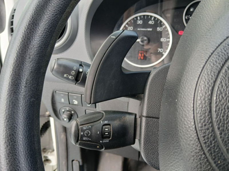 Photo 15 de l'offre de CITROEN BERLINGO FOURGON 1.6 BlueHDi 100 ETG6 CLUB GPS Casiers 10750 .H.T. à 10750€ chez Mérignac auto