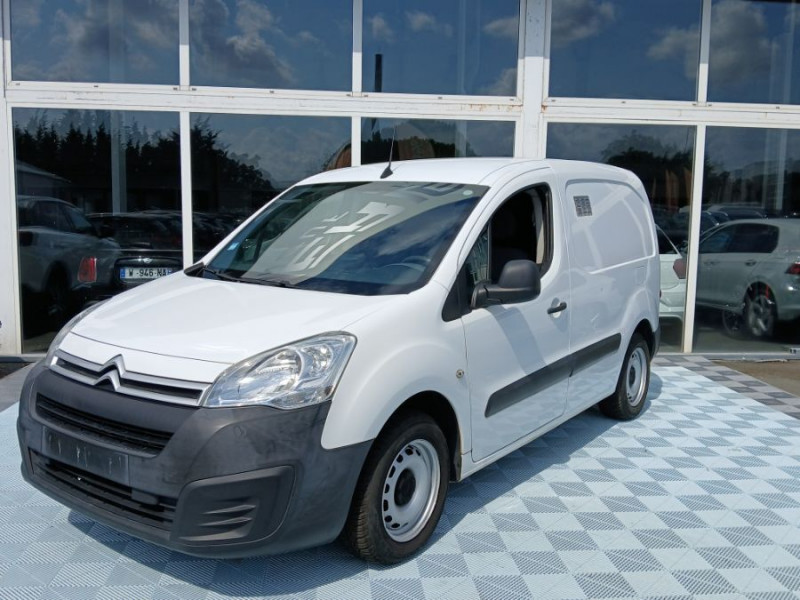 Citroen BERLINGO FOURGON 1.6 BlueHDi 100 ETG6 CLUB GPS Casiers 10750 .H.T. DIESEL BLANC Occasion à vendre