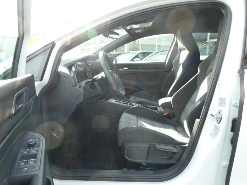 Photo 11 de l'offre de VOLKSWAGEN GOLF VIII 1.4 HYBRID 245 GTE Export JA18 GPS LED+ à 27950€ chez Mérignac auto