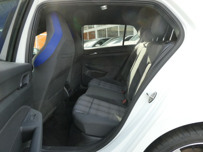 Photo 12 de l'offre de VOLKSWAGEN GOLF VIII 1.4 HYBRID 245 GTE Export JA18 GPS LED+ à 27950€ chez Mérignac auto