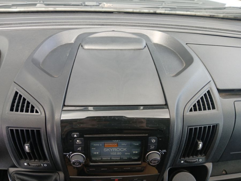 Photo 32 de l'offre de CITROEN JUMPER 35 L2H2 2.0 BlueHDi 130 BVM6 3T5 CLUB Camera 2AirBags 17900HT à 17900€ chez Mérignac auto