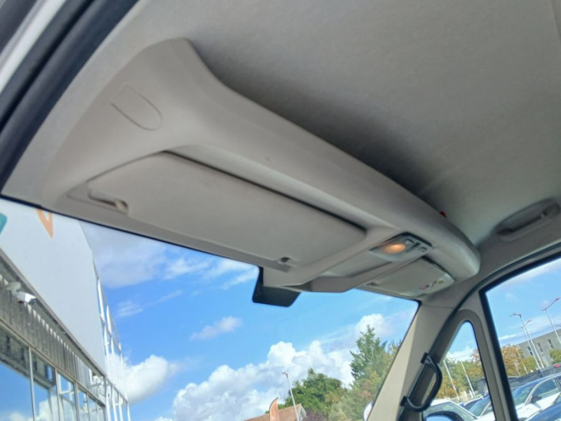 Photo 29 de l'offre de CITROEN JUMPER 35 L2H2 2.0 BlueHDi 130 BVM6 3T5 CLUB Camera 2AirBags 17900HT à 17900€ chez Mérignac auto