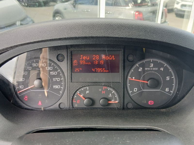 Photo 12 de l'offre de CITROEN JUMPER 35 L2H2 2.0 BlueHDi 130 BVM6 3T5 CLUB Camera 2AirBags 17900HT à 17900€ chez Mérignac auto