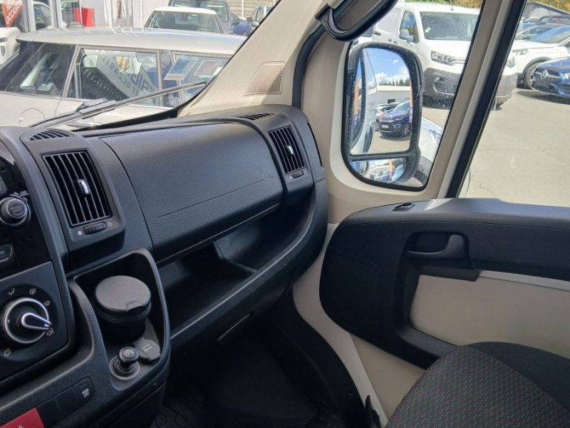 Photo 27 de l'offre de CITROEN JUMPER 35 L2H2 2.0 BlueHDi 130 BVM6 3T5 CLUB Camera 2AirBags 17900HT à 17900€ chez Mérignac auto