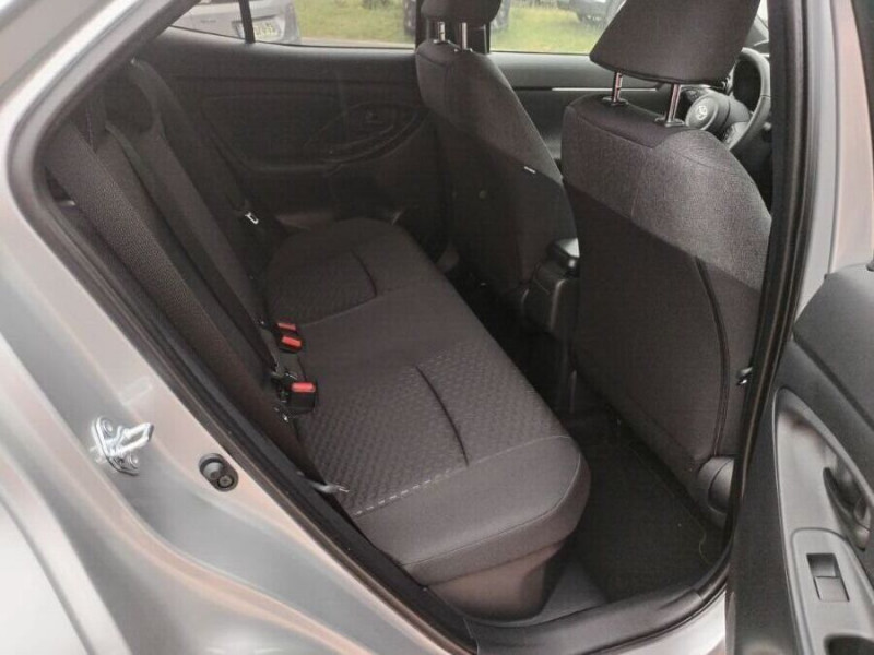 Photo 29 de l'offre de TOYOTA YARIS CROSS 1.5 HYBRIDE 116H BVA DESIGN SC JA17 Camera Key Less ACC à 27490€ chez Mérignac auto