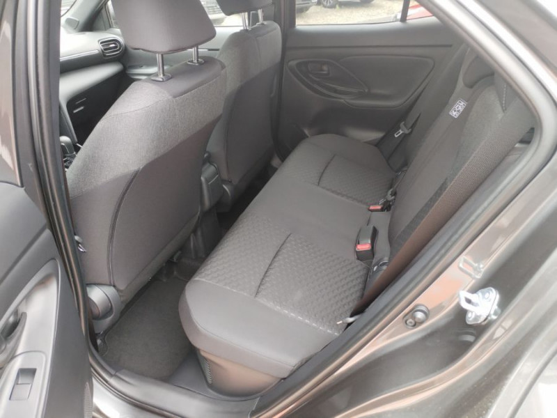 Photo 15 de l'offre de TOYOTA YARIS CROSS 1.5 HYBRIDE 116H BVA DESIGN SC JA17 Camera Key Less ACC à 27490€ chez Mérignac auto