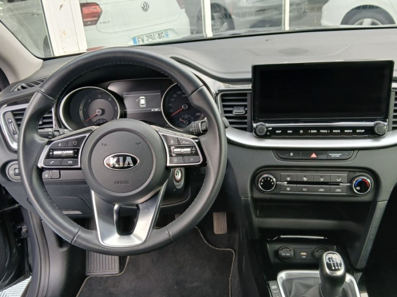 Photo 5 de l'offre de KIA XCEED 1.6 CRDI 136 BVM6 MHEV HYBRIDE DESIGN Navi Edition à 20950€ chez Mérignac auto