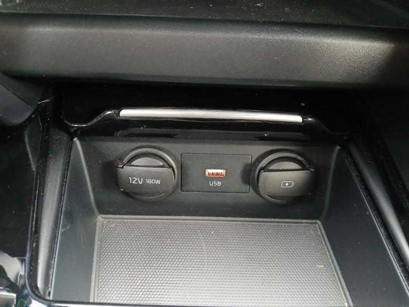 Photo 26 de l'offre de KIA XCEED 1.6 CRDI 136 BVM6 MHEV HYBRIDE DESIGN Navi Edition à 20950€ chez Mérignac auto