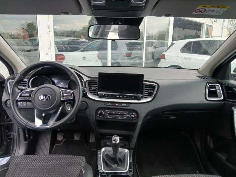 Photo 14 de l'offre de KIA XCEED 1.6 CRDI 136 BVM6 MHEV HYBRIDE DESIGN Navi Edition à 20950€ chez Mérignac auto