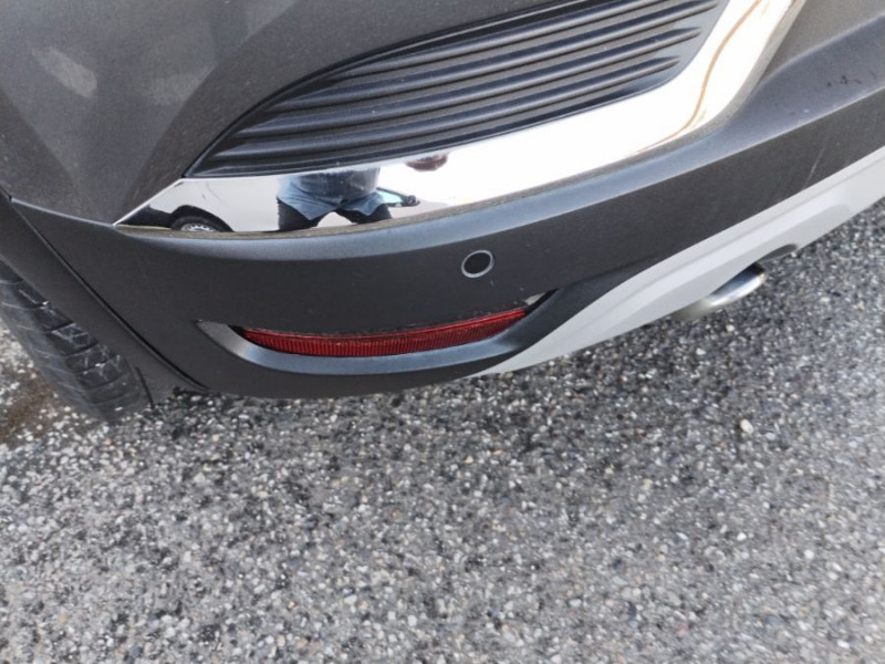 Photo 16 de l'offre de RENAULT CAPTUR II 1.3 TCE 140 EDC INTENS Camera Attel. 1ère Main à 18950€ chez Mérignac auto