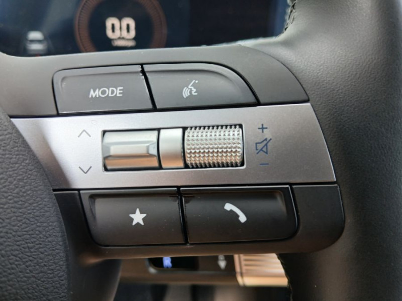 Photo 24 de l'offre de HYUNDAI TUCSON IV (2) 1.6 T-GDI 215 HYBRID BVA6 2WD STYLE PACK CREATIVE à 33870€ chez Mérignac auto