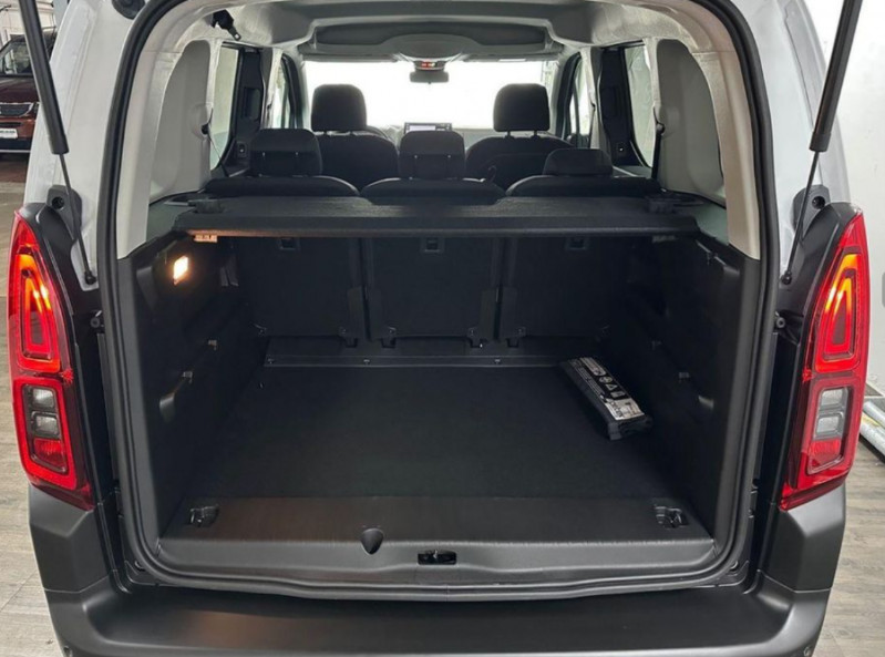Photo 16 de l'offre de CITROEN BERLINGO 1.5 BlueHDi 130 EAT8 N1 MAX Camera Induction à 26950€ chez Mérignac auto