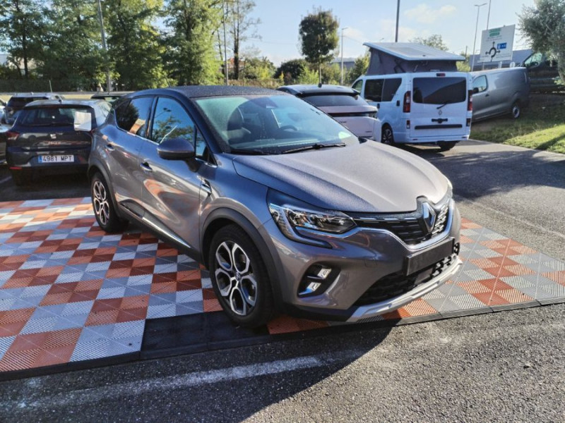 Photo 2 de l'offre de RENAULT CAPTUR II 1.3 TCE 140 EDC INTENS Camera Attel. 1ère Main à 18950€ chez Mérignac auto