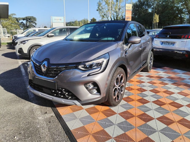 Photo 1 de l'offre de RENAULT CAPTUR II 1.3 TCE 140 EDC INTENS Camera Attel. 1ère Main à 18950€ chez Mérignac auto