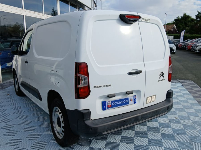 Photo 9 de l'offre de CITROEN BERLINGO 1.5 BlueHDi 100 CLUB Camera Pack Chantier Safety+ Grip Cont. 11970.H.T. à 14364€ chez Mérignac auto