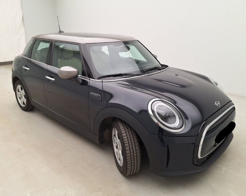 Photo 2 de l'offre de MINI MINI III (F56) NEW 1.5i 136 BVA7 COOPER 5P TOE Camera CarPlay HUD SC à 25490€ chez Mérignac auto