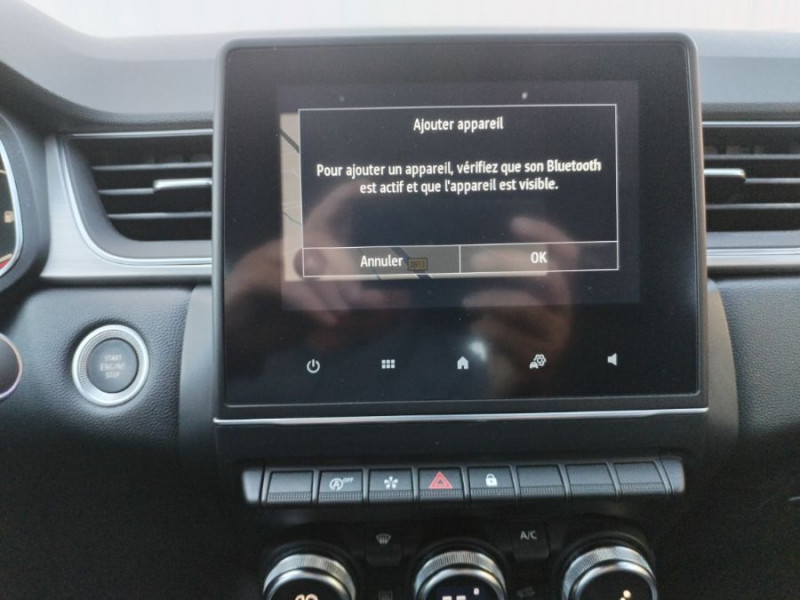 Photo 20 de l'offre de RENAULT CAPTUR II 1.3 TCE 140 EDC INTENS Camera Attel. 1ère Main à 18950€ chez Mérignac auto