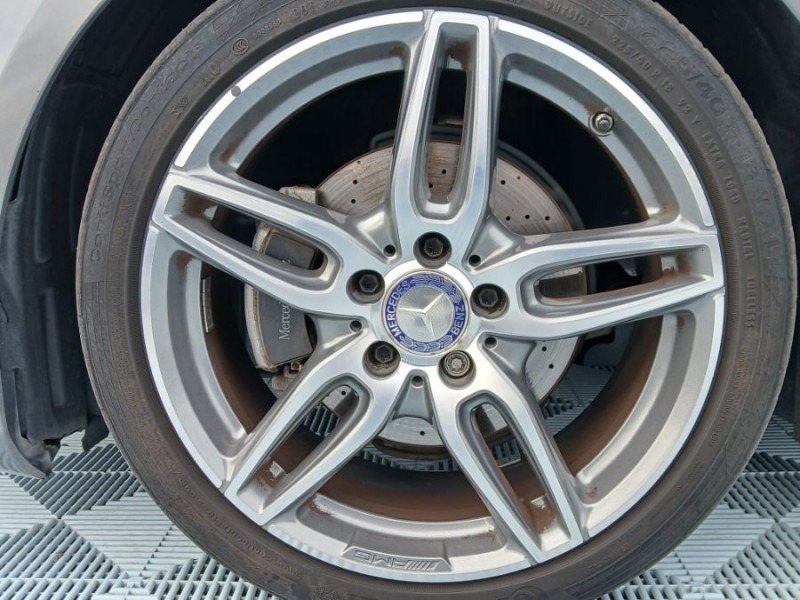 Photo 10 de l'offre de MERCEDES-BENZ CLASSE A 200D 136 BVA BUSINESS EXECUTIVE AMG LINE à 20900€ chez Mérignac auto