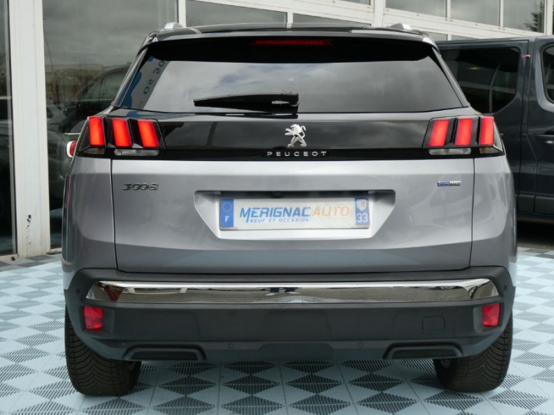Photo 9 de l'offre de PEUGEOT 3008 II 1.2 PureTech 130 BVM6 CROSSWAY Alcantara Camera Grip C. à 15950€ chez Mérignac auto