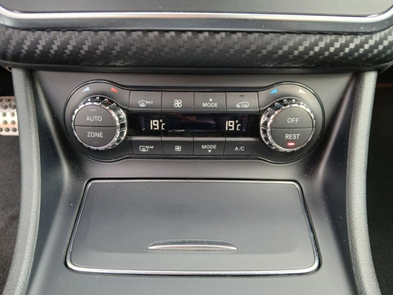 Photo 29 de l'offre de MERCEDES-BENZ CLASSE A 200D 136 BVA BUSINESS EXECUTIVE AMG LINE à 20900€ chez Mérignac auto