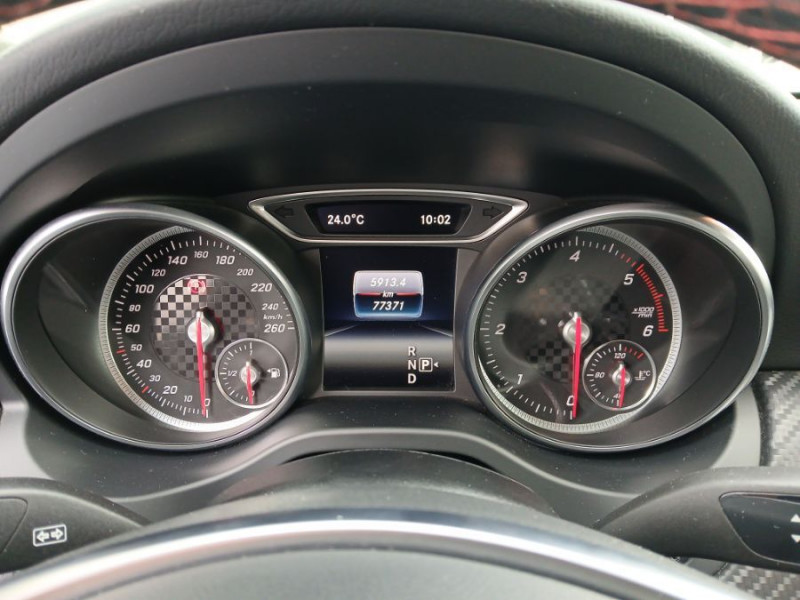 Photo 13 de l'offre de MERCEDES-BENZ CLASSE A 200D 136 BVA BUSINESS EXECUTIVE AMG LINE à 20900€ chez Mérignac auto