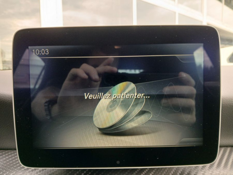 Photo 23 de l'offre de MERCEDES-BENZ CLASSE A 200D 136 BVA BUSINESS EXECUTIVE AMG LINE à 20900€ chez Mérignac auto