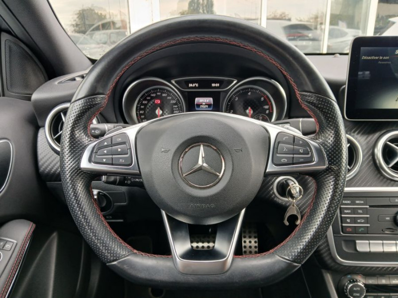 Photo 12 de l'offre de MERCEDES-BENZ CLASSE A 200D 136 BVA BUSINESS EXECUTIVE AMG LINE à 20900€ chez Mérignac auto