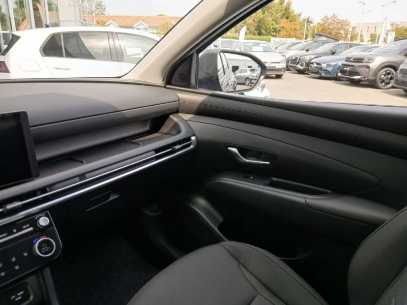 Photo 34 de l'offre de HYUNDAI TUCSON IV (2) 1.6 T-GDI 215 HYBRID BVA6 2WD STYLE PACK CREATIVE à 33870€ chez Mérignac auto