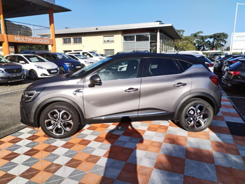 Photo 9 de l'offre de RENAULT CAPTUR II 1.3 TCE 140 EDC INTENS Camera Attel. 1ère Main à 18950€ chez Mérignac auto