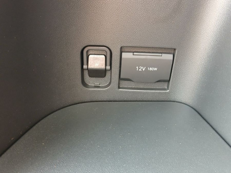 Photo 20 de l'offre de HYUNDAI TUCSON IV (2) 1.6 T-GDI 215 HYBRID BVA6 2WD STYLE PACK CREATIVE à 33870€ chez Mérignac auto